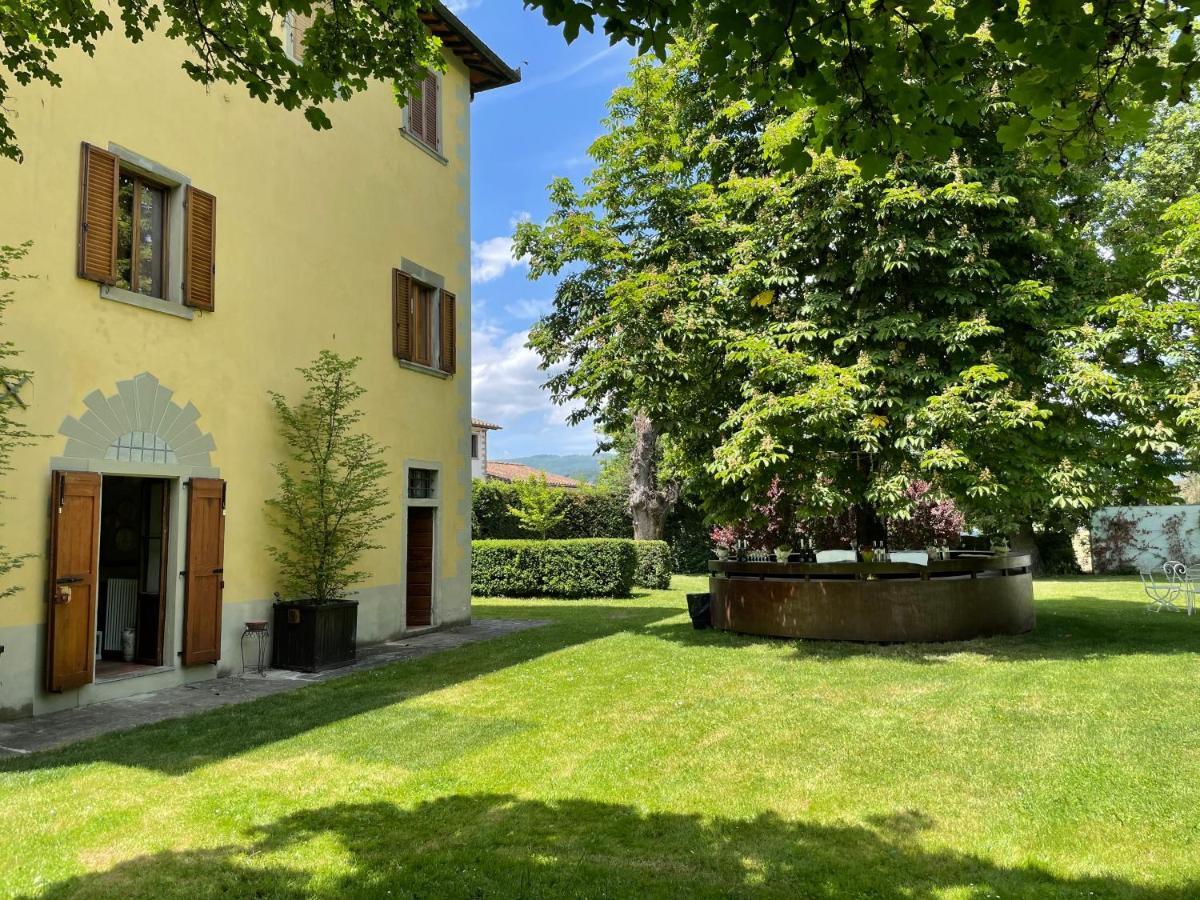 Palazzo Gatteschi Apartamento Poppi Exterior foto